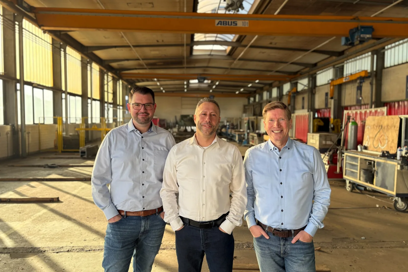 Die Geschäftsführung von Barghorn in einer Werkhalle in Brake: Steffen Grunewald, Daniel Lopes und Gunnar Barghorn