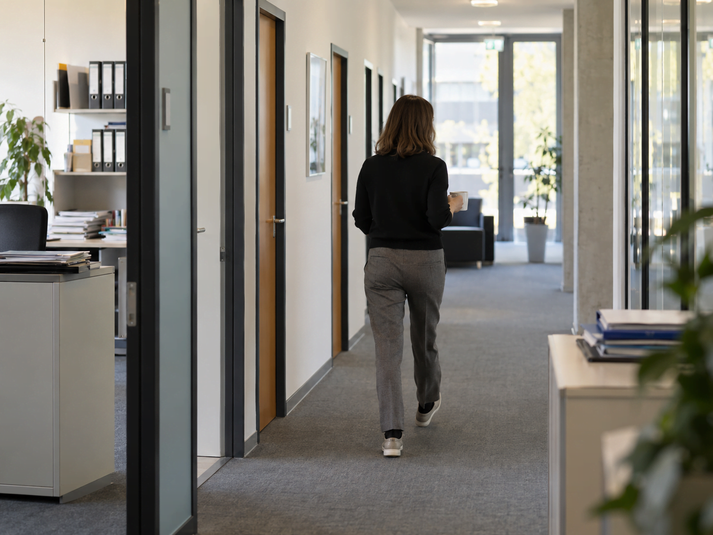 Symbolbild zu Verwaltung, Förderung und Jobcenter